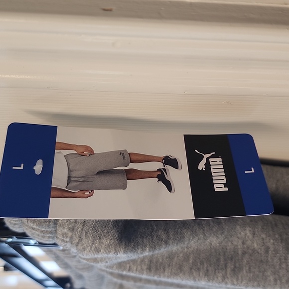 Puma Fleece Shorts - Picture 3 of 5